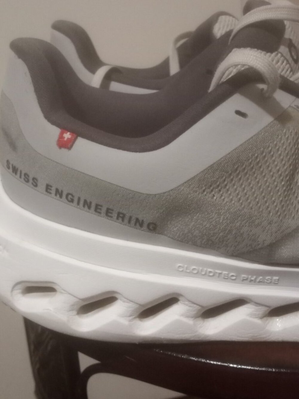 On Cloudsurfer Next 3ME30020070 Gray/White Running Shoes Sneakers Men Sz 9.5 - Picture 4 of 13